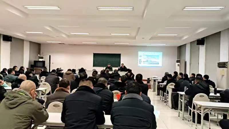 常運集團(tuán)開展應(yīng)對春運惡劣天氣的駕駛員專題教育